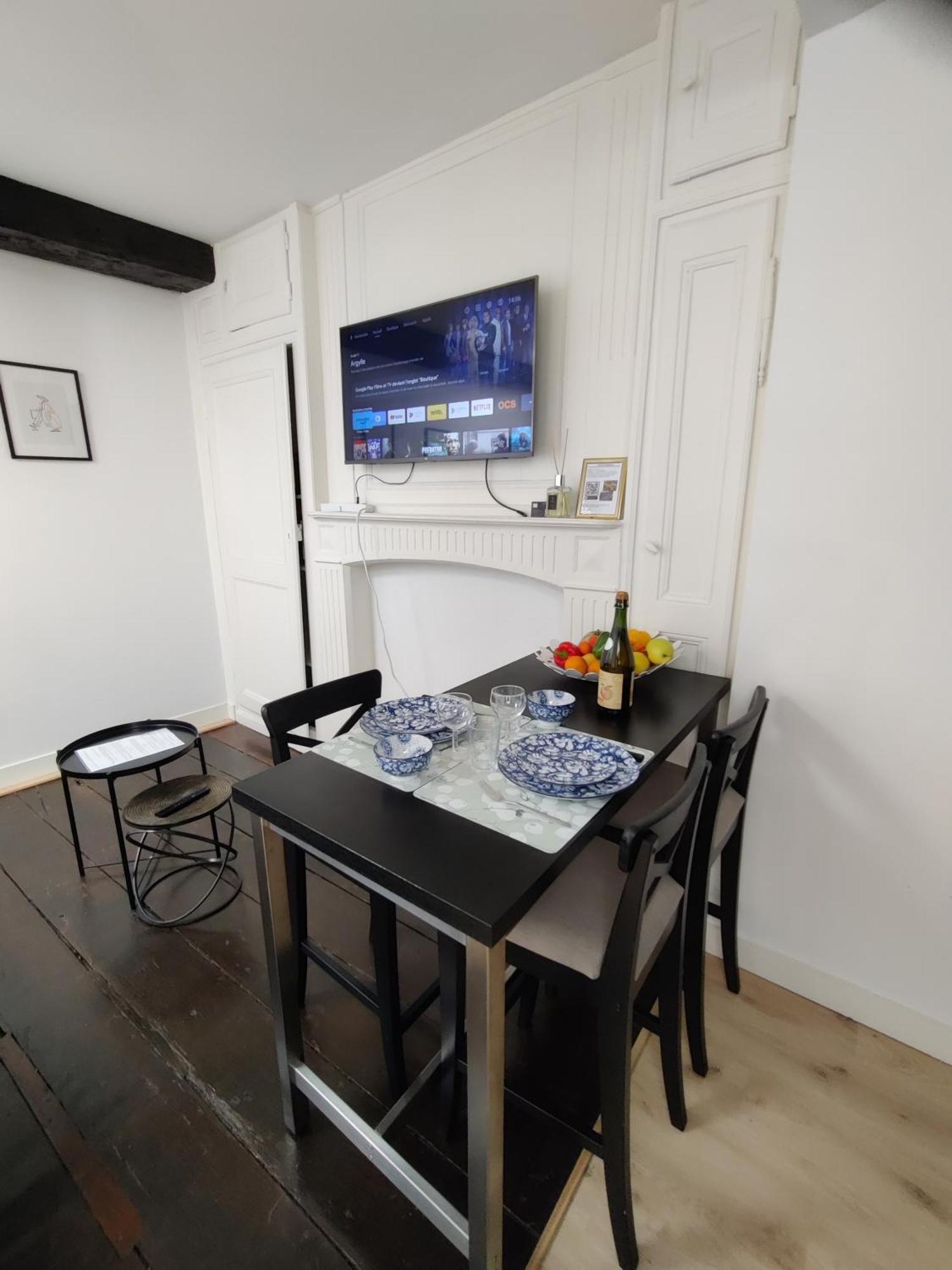 Appartement Emilia Centre Ville Vitre  Exterior photo